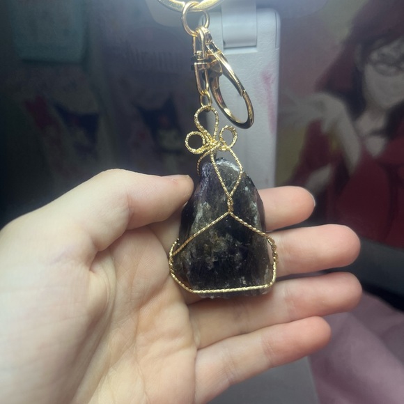 Gold Wire Wrapped amethyst Keychain - Picture 1 of 3